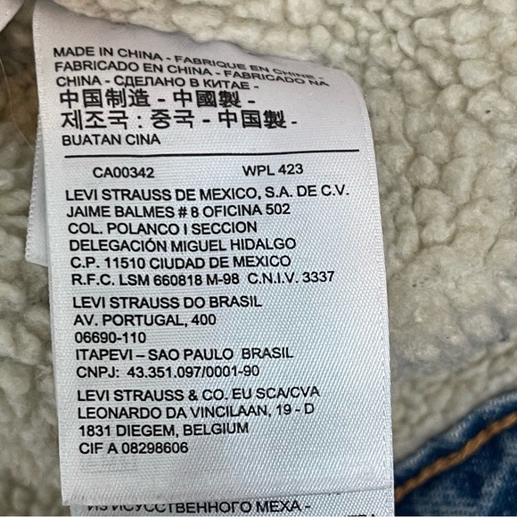 Levi’s Original Sherpa Trucker Denim Jacket Sz M - Picture 13 of 13